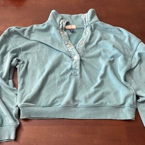 Universal Thread Women's Teal Button-Up Sweatshirt